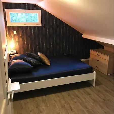 Petit F3 Sympa Apartment *